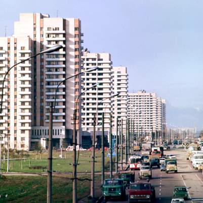 Ленинский проспект.